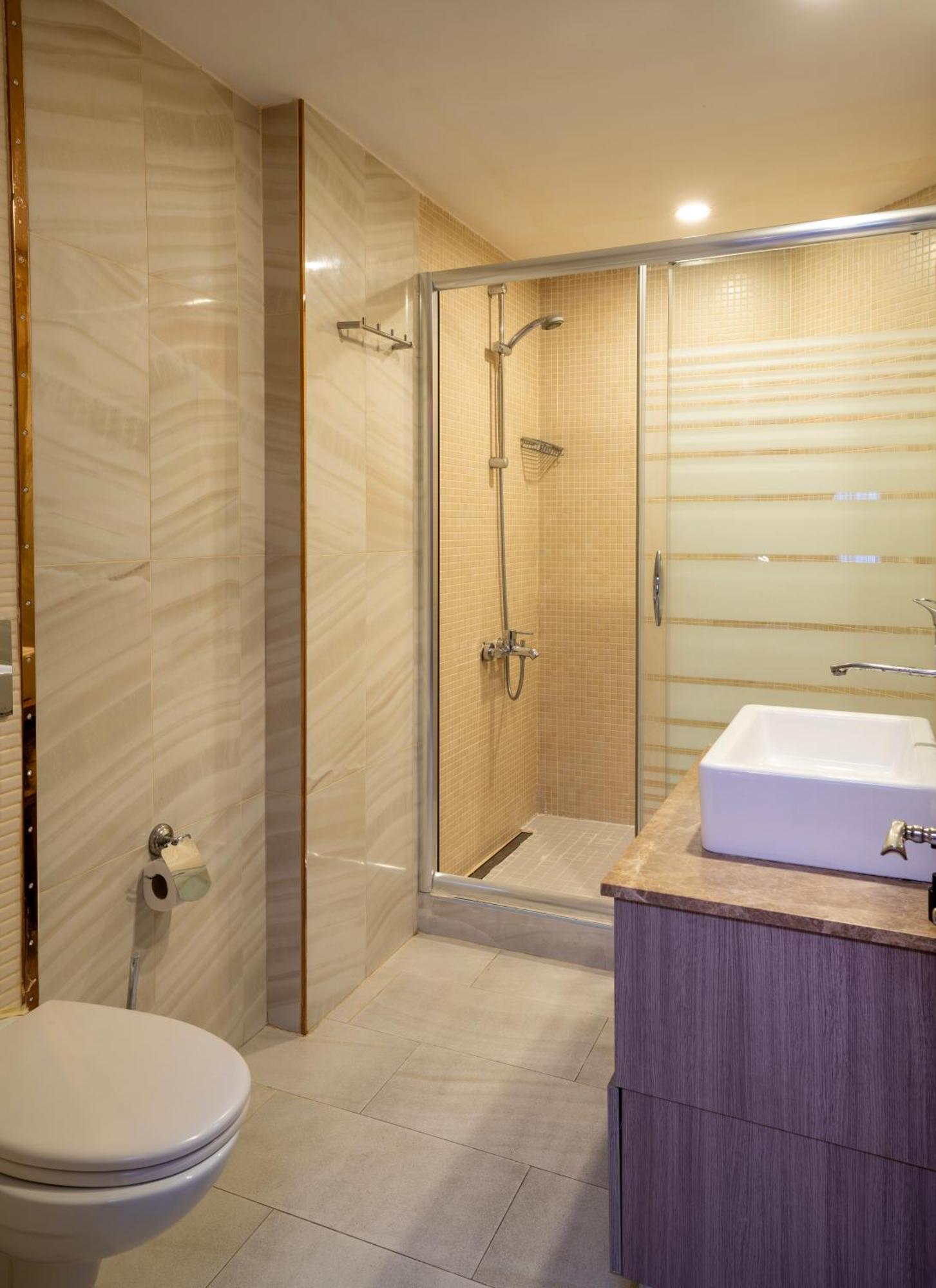 Otel Orya 2*